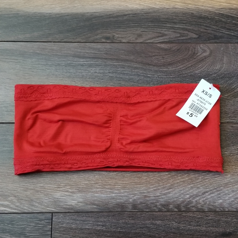 Sirens - Lace Trimmed Bandeau